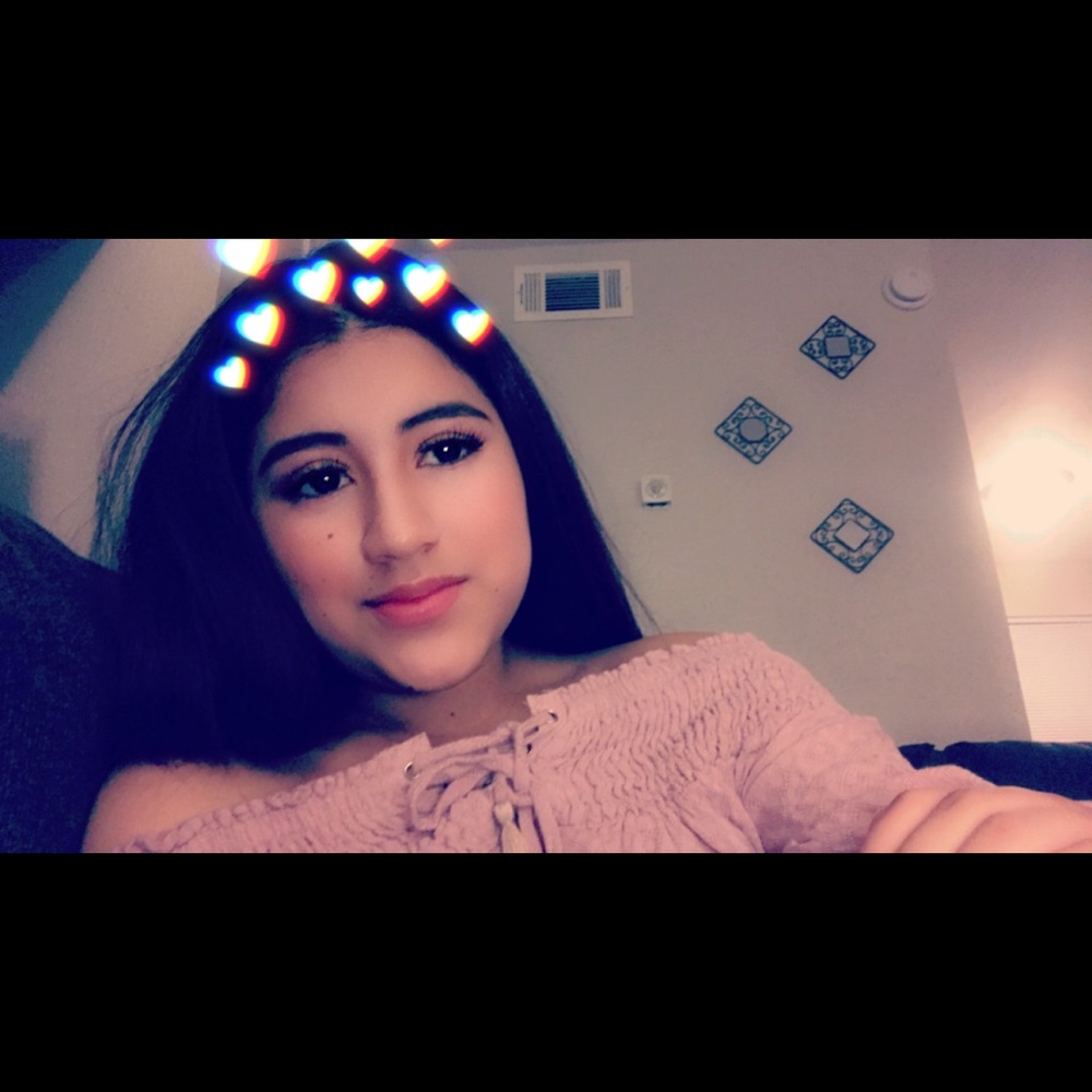 Meet your Posher, Rocio